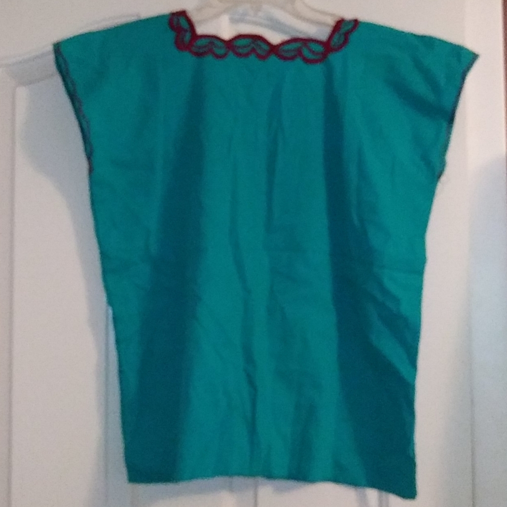 Handmade Blouse - Picture 2 of 3